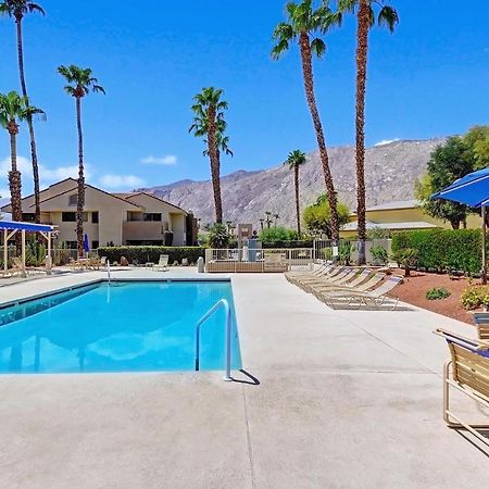 Modern Plaza Villas Oasis Palm Springs Extérieur photo