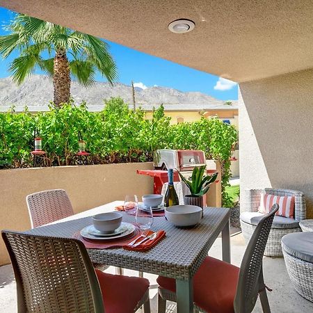 Modern Plaza Villas Oasis Palm Springs Extérieur photo
